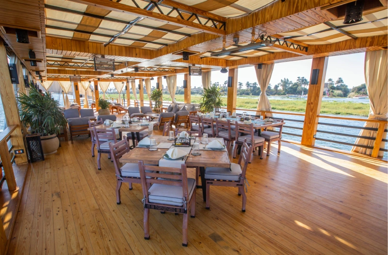 Nebyt Dahabiya Crucero Nilo