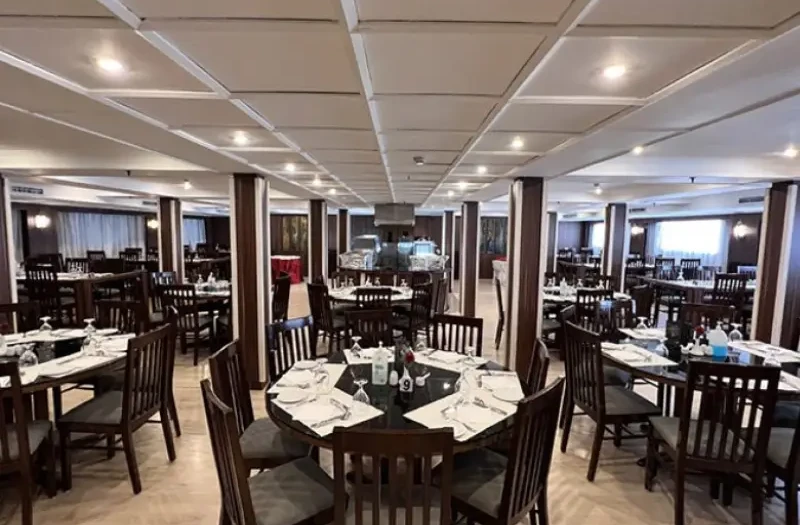 il ristorante, crociera sul nilo low cost