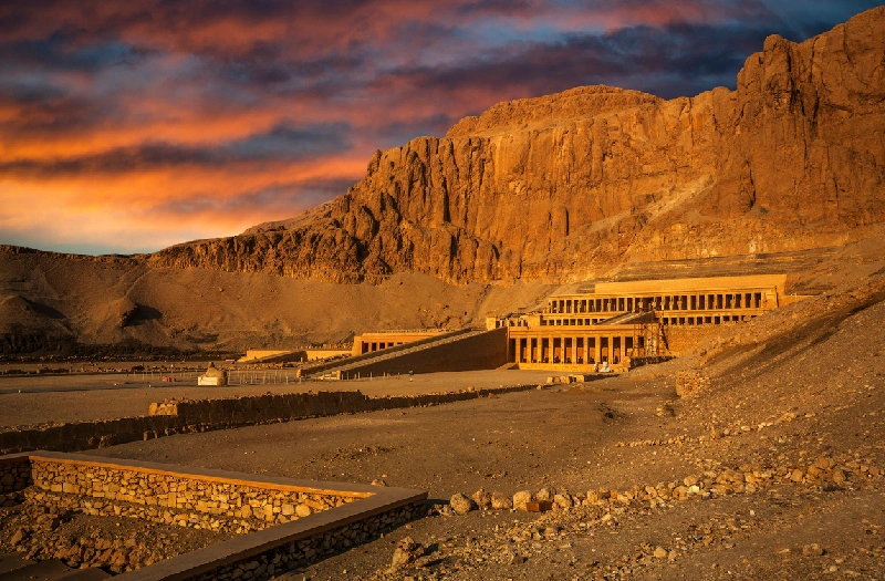 Templo funerario de Hatshepsut en Valle de los Reyes
