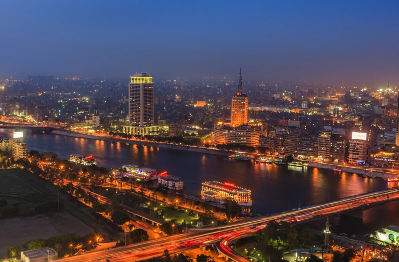 el Río Nilo en El Cairo Alatardecer