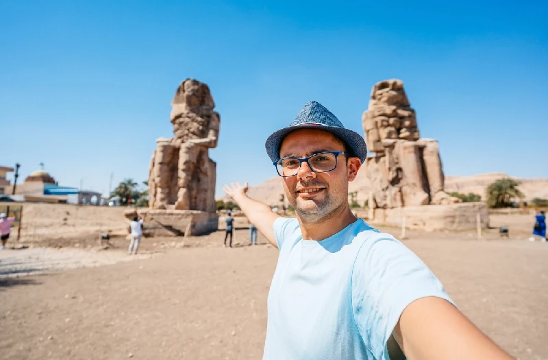  Colosos de Memnón 5 dias en egipto