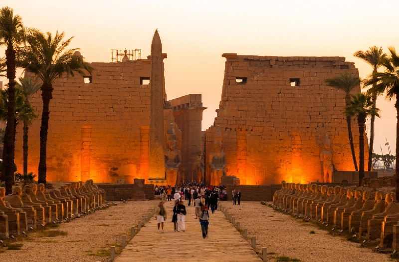 El Templo de Luxor durante su visita en el viaje a Egipto con Abu Simbel
