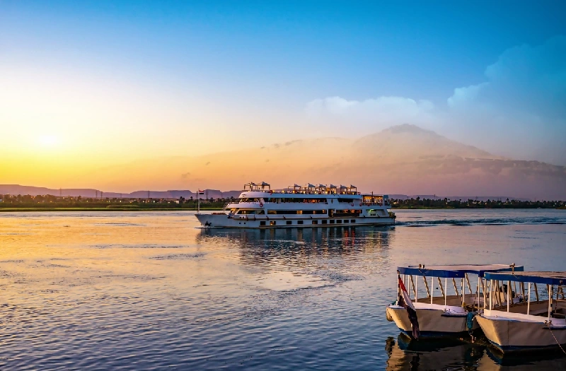Un crucero por el nilo que incluye el viaje egipto sharm el sheikh 