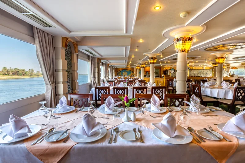Nave da Crociera sul Nilo