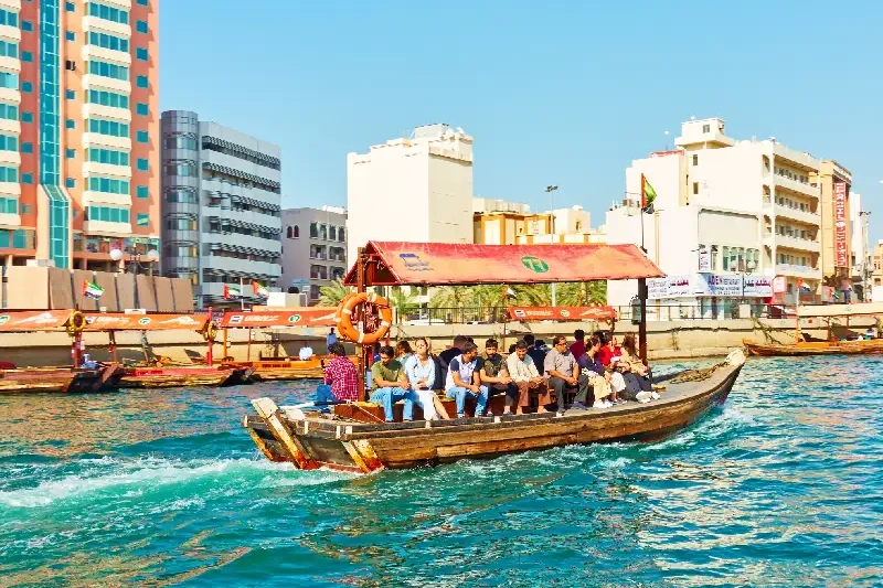 Abra Dubai, Dubai Viaggio organizzato