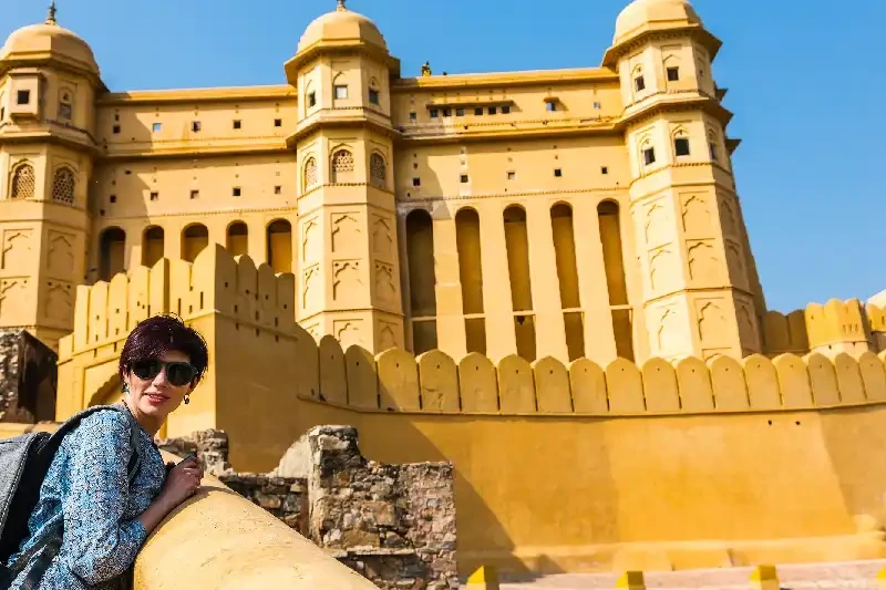 Amber Fortezza , viaggio in India