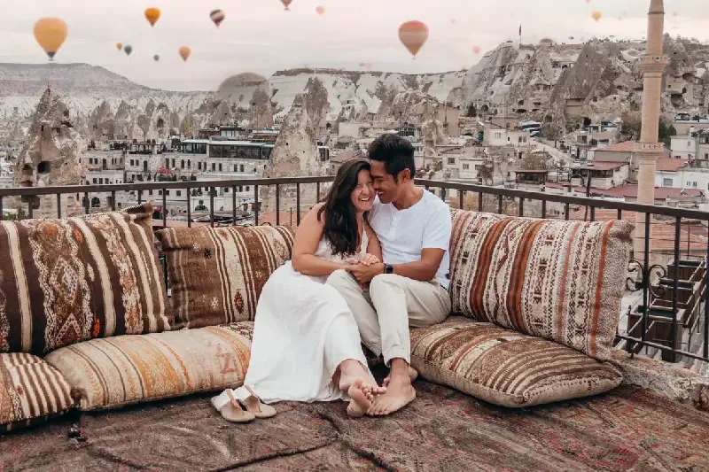 una coppia a cappadocia, turchia in 10 giorni