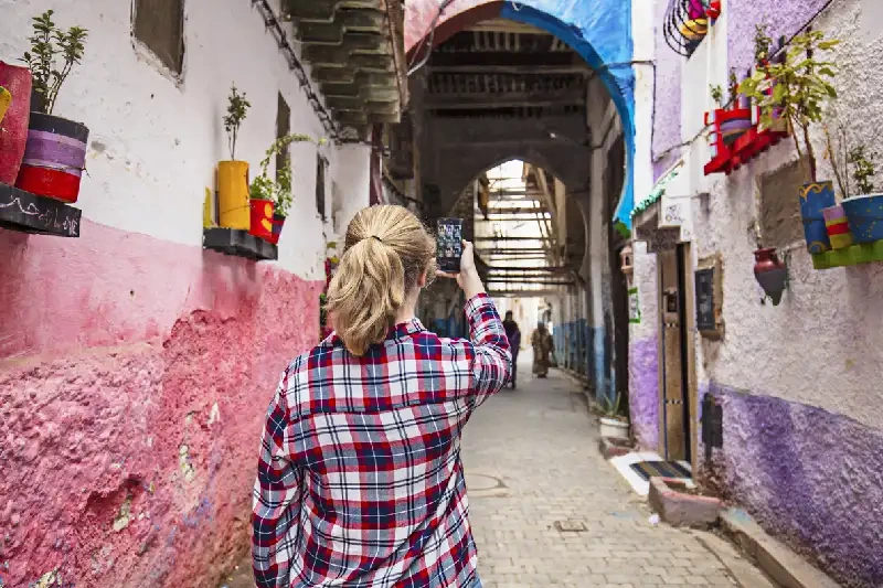 una donna a fez marocco , pacchetto viaggio marocco