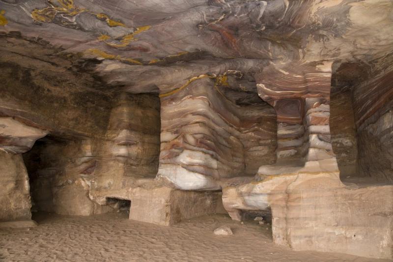 Interiores de las tumbas reales de Petra - Jordania