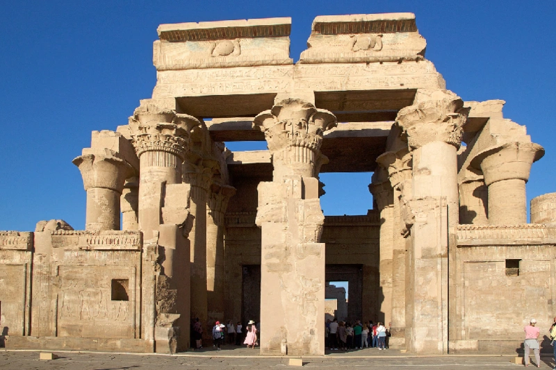 Pyramids, Nile Cruise & Abu Simbel