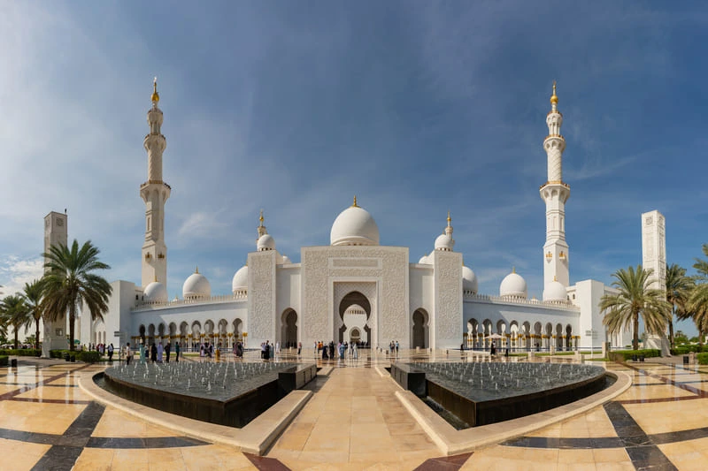 Gran Mezquita de Sheikh Zayed, Abu Dhabi Gran Mezquita de Sheikh Zayed, Abu Dhabi. Tour Dubái Egipto Jordania