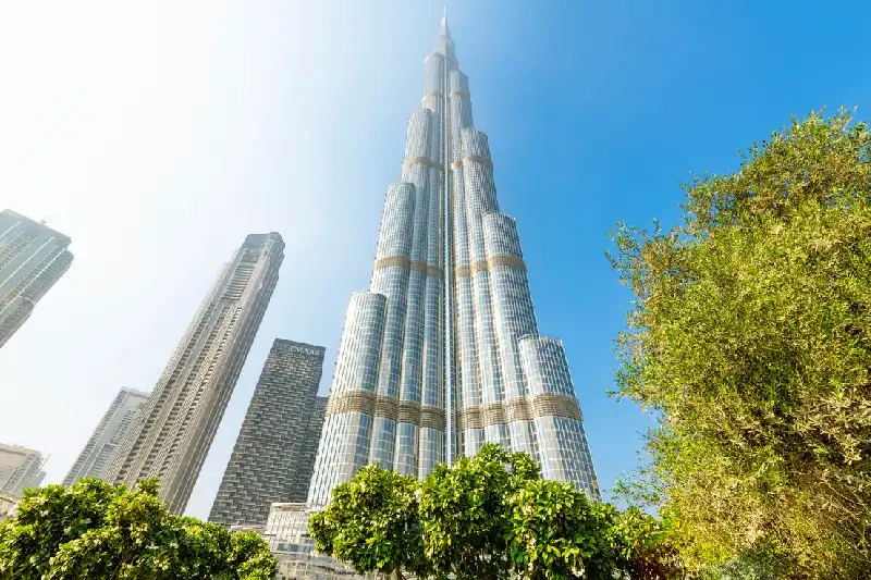 Low-angle view of the towering Burj Khalifa in Dubai.