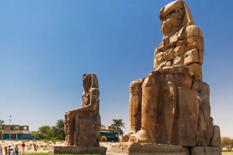 i colossi di memnone luxor