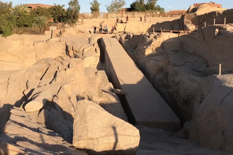 Obelisco IncompiutoObelisco Incompiuto