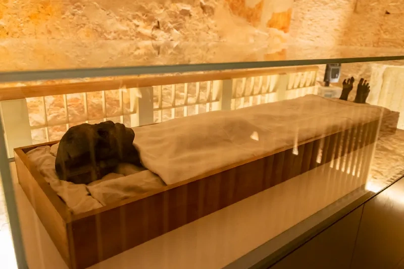 Tutankhamon, Le tombe delle valle dei re