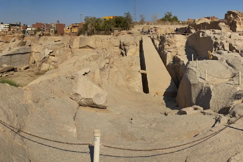 El obelisco inacabado de Asuán, Egipto