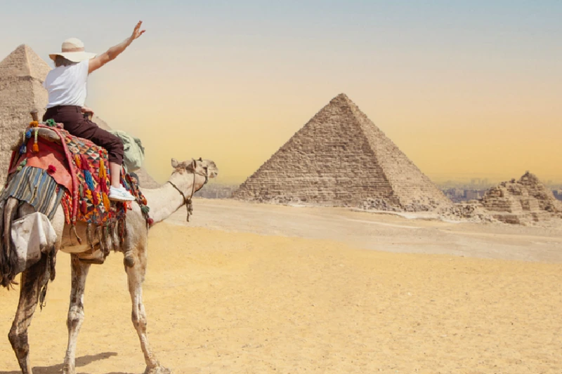 Viajar Sola en Camello por el Desierto de Egipto
