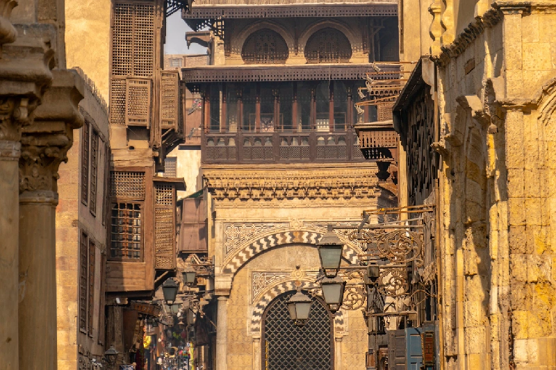 edificios antiguos tradicionales en El Cairo