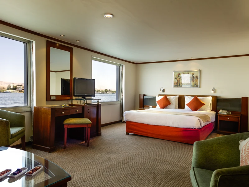 Navega el Nilo en el MS Mövenpick Royal Lotus Lujo 2