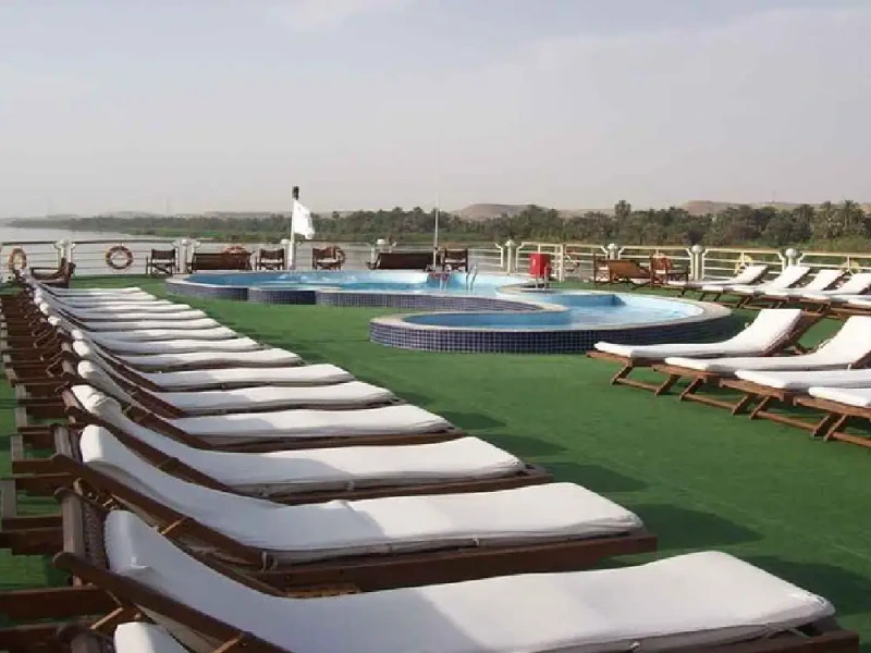 sun deck a bordo motonave Radamis