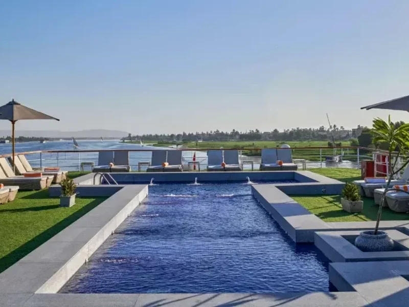 a bordo del motonave , Movenpick ms royal lily motonave