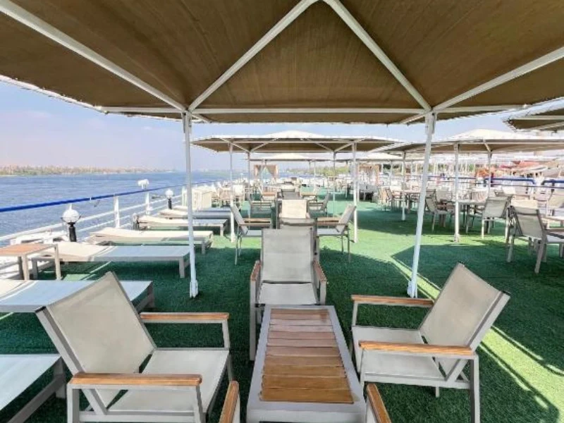 Area Lounge sul Ponte Superiore - Crociera sul Nilo Nilo M.S Coral II 