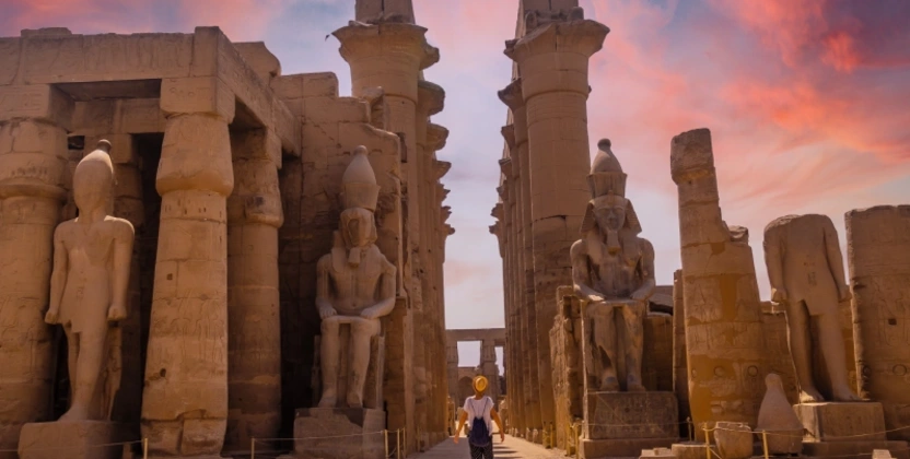 Tempio di Luxor: Il Segreto dell'Architettura Egizia Svelato