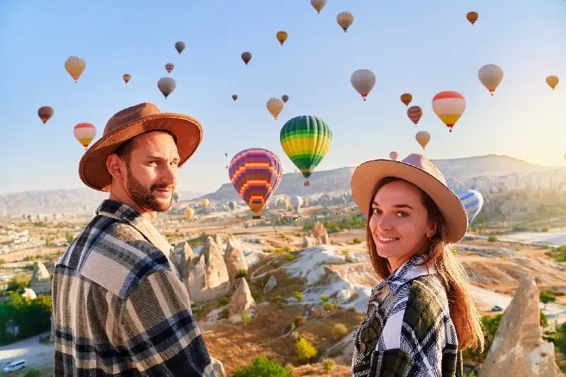 una coppia a cappadocia turchia , cose da vedere in turchia 