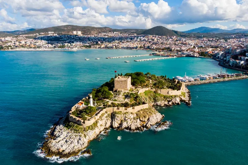 il mare a kusadasi , kusadasi turchia il mare a kusadasi , kusadasi turchia