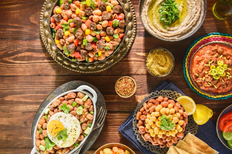 La gastronomía egipcia Variedades de platos tradicionales de ful egipcios