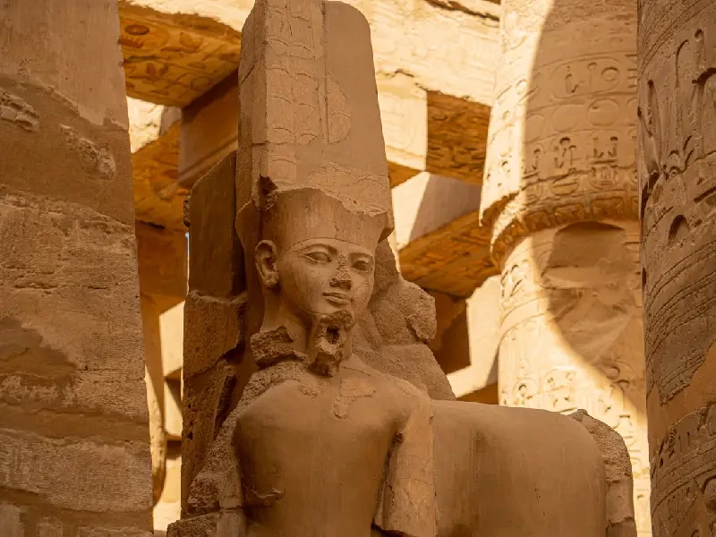 Com'è strutturato il Tempio di Luxor?