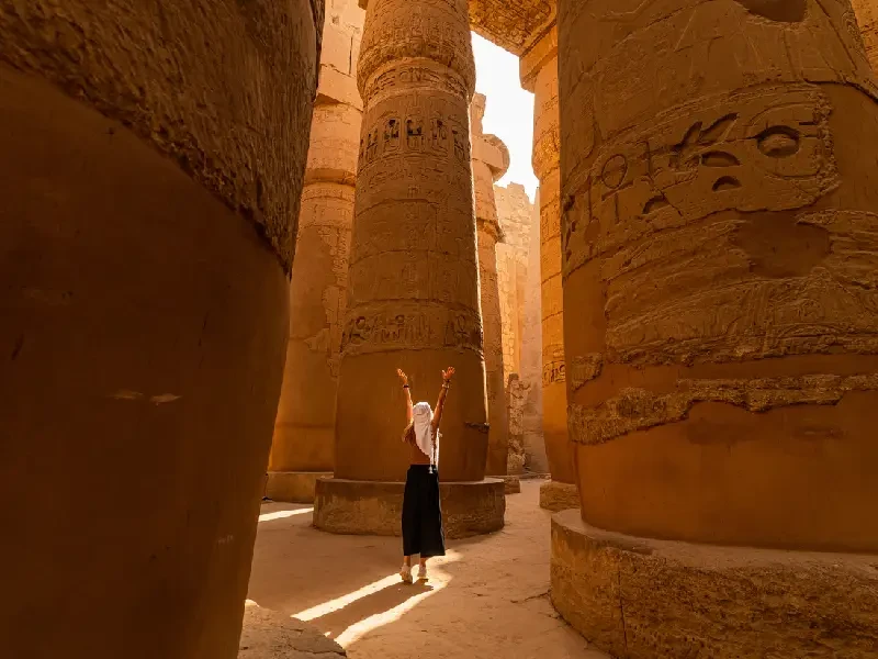 Dove si trova il Tempio di Karnak e perché è importante?