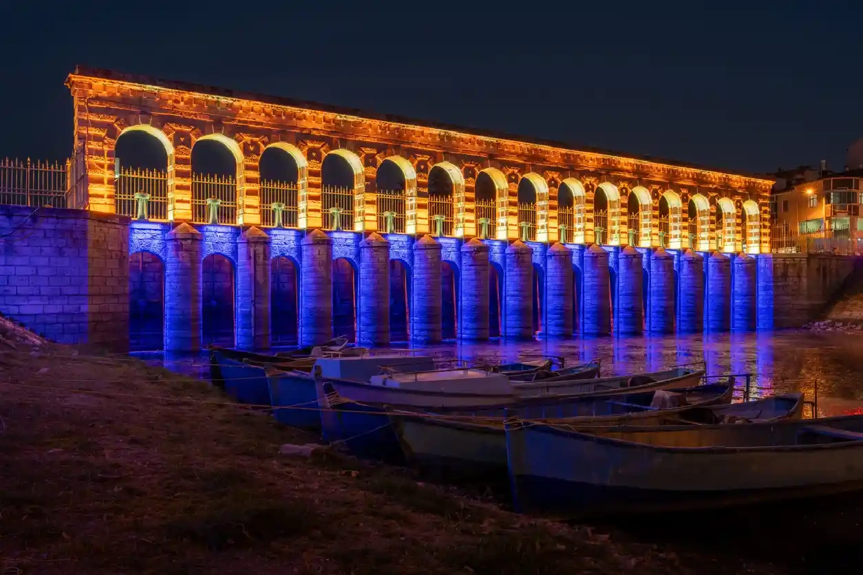 ponte konya , konya turchia 