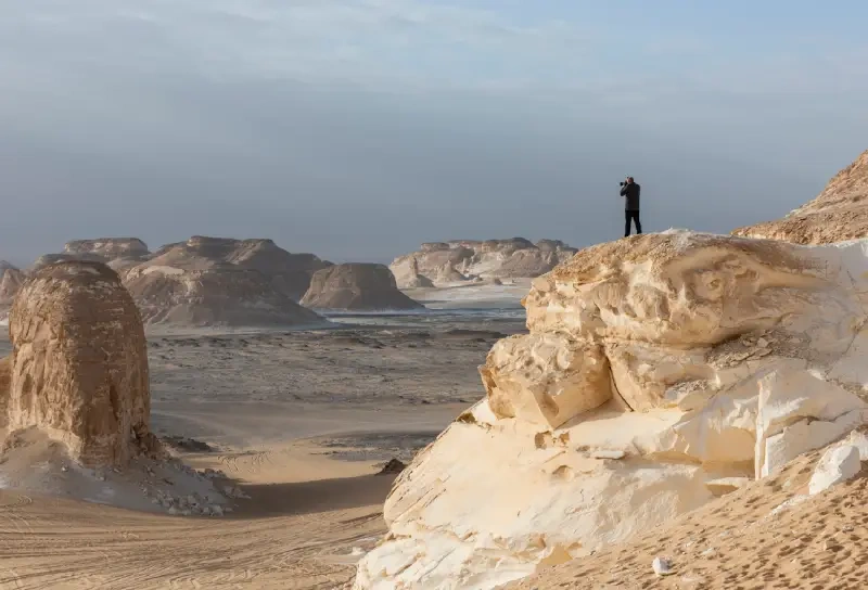 Uoma nel Deserto Bianco