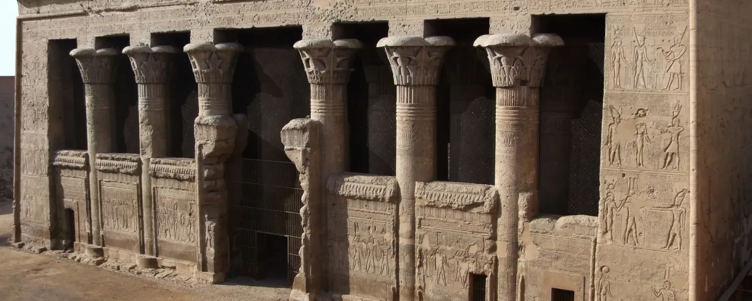 Tempio di Esna: Guida Completa al Tempio di Khnum