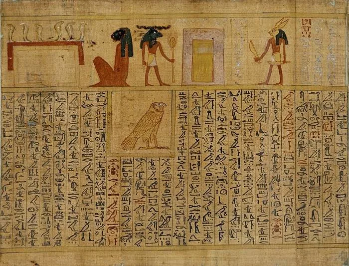Orígenes y Evolución de la Literatura Egipcia