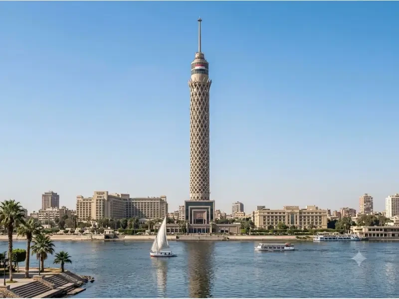 La Torre del Cairo (Cairo Tower)