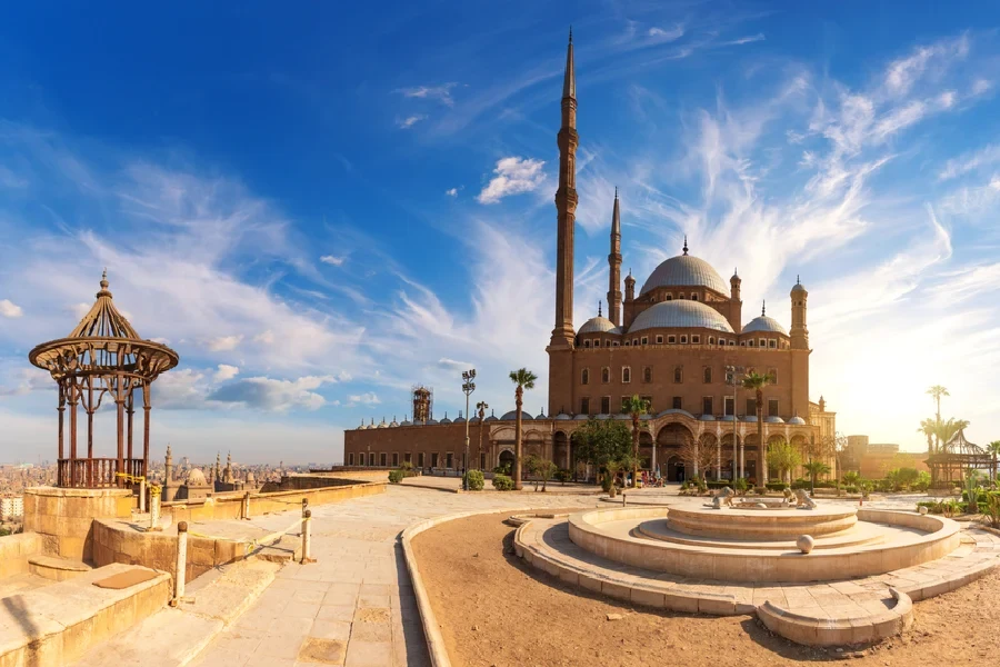 Cidadela de Saladino, Roteiro Dubai e Egito