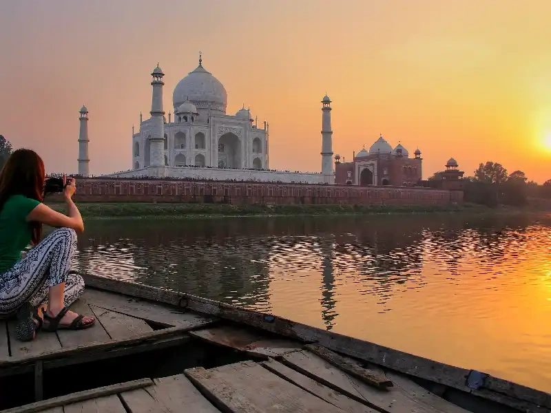 Taj Mahal, viaggio in india con guida italiana