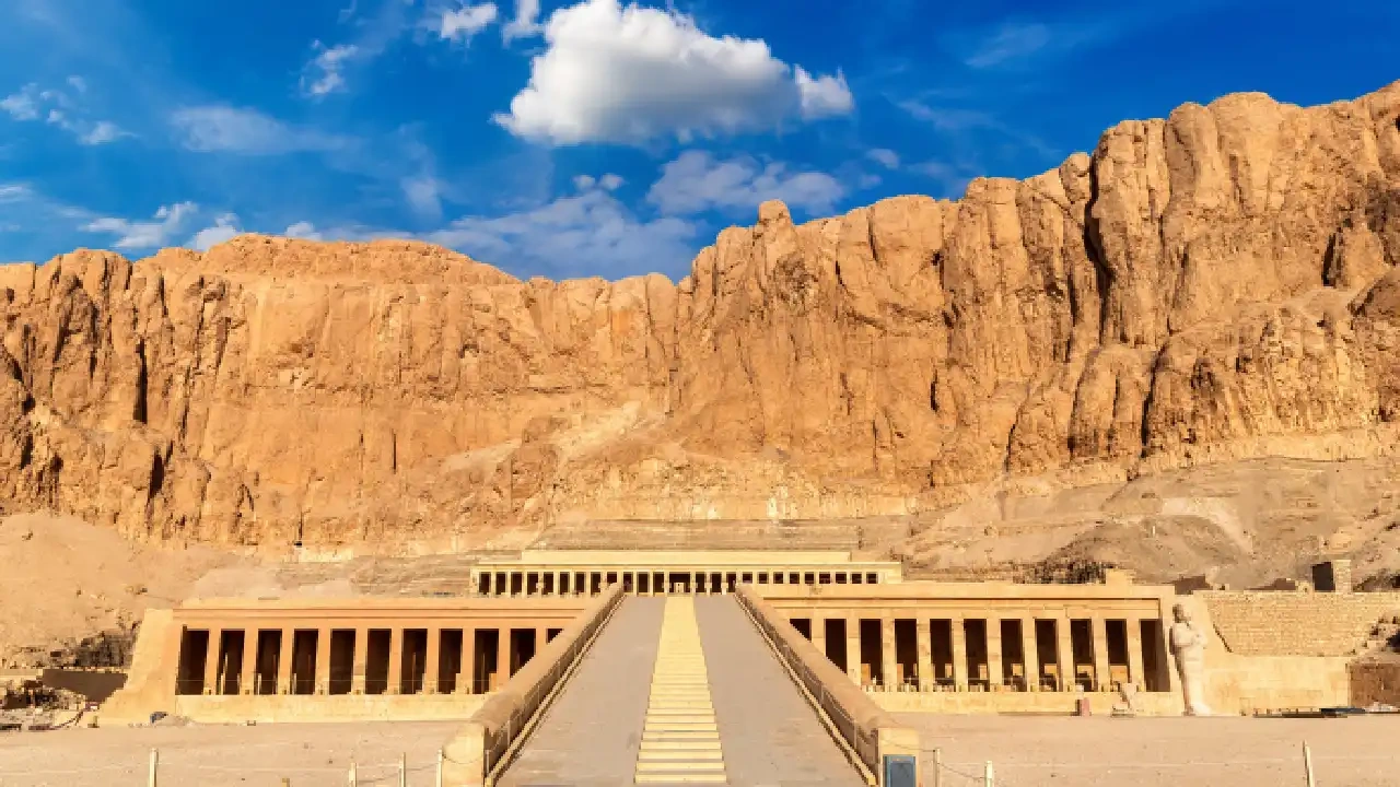 tempio di hatshepsut , capodanno egitto offerte