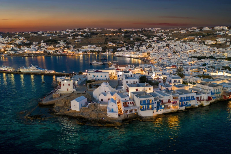 Hora del atardecer en Mykonos, Grecia Hora del atardecer en Mykonos, Grecia