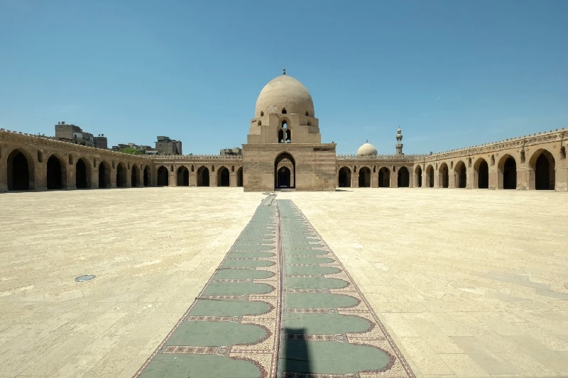Mezquita de Ibn Tulun: Historia y belleza del Cairo islámico 1