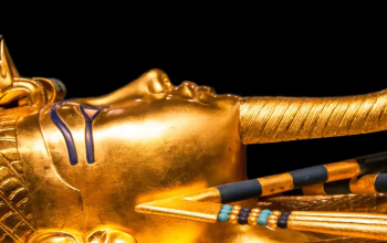 Faraone Tutankhamon: Il Re Bambino che Ha Sfidato il Tempo