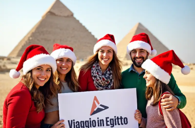 Natale in egitto tra il cairo e crociere lusso sul nilo, un gruppo di turisti visita le piramidi