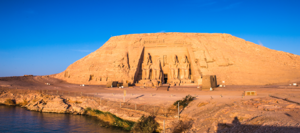 Escursione Abu Simbel da Assuan in Aereo , Tour Abu Simbel