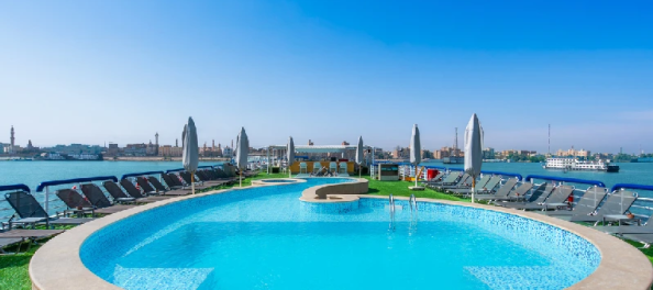 la piscina, crociera sul nilo miglior tour operator