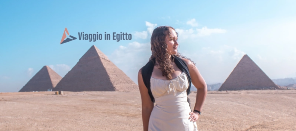 una donna davnti alle piramidi, tour cairo