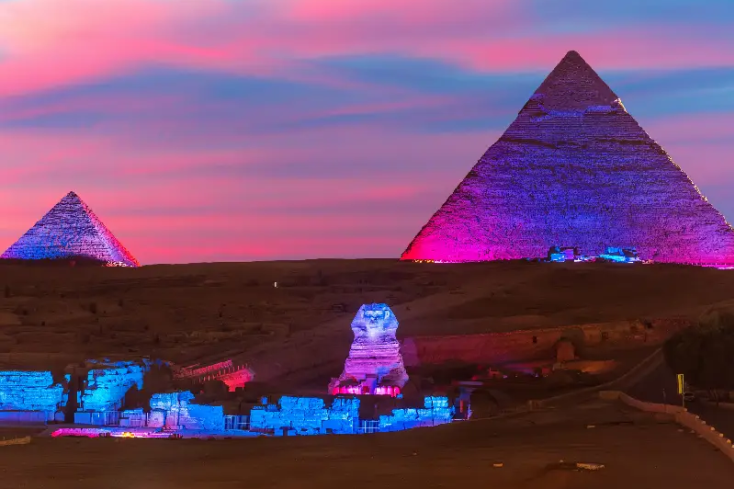 lo spettacolo di suoni e luci a giza, cosa vedere al cairo in 4 giorni