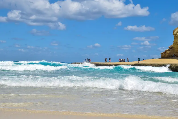 La spiaggia del mare di Marsa Matrouh, vacanze a Marsa Matrouh