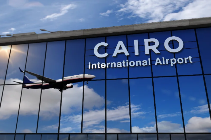 l'aeroporto internazionale del cairo egitto , aeroporti in Egitto